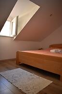 Apartments Konoba 224