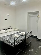 Palace Rome - Hostel