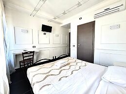 Palace Rome - Hostel