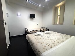 Palace Rome - Hostel