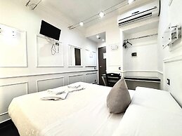 Palace Rome - Hostel