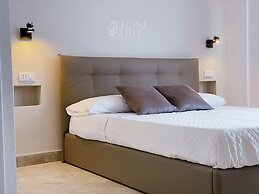 Leone Suite B&B