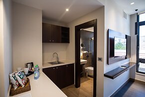 The Compass Hotel