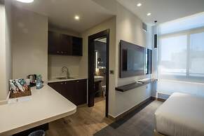 The Compass Hotel