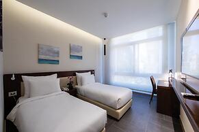 The Compass Hotel