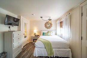 Ocean Glass Inn
