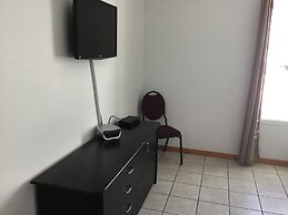 Auberge du Lac Tiblemont