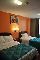 Hotel Makroz