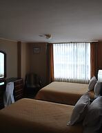 Hotel Makroz