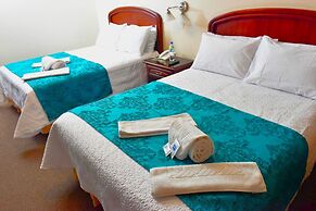 Hotel Makroz