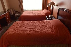 Hotel Makroz