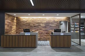 Courtyard by Marriott St. Louis Brentwood