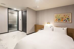 Browndot Hotel Yeonhwari