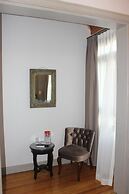 Urla Tarihi Han Otel