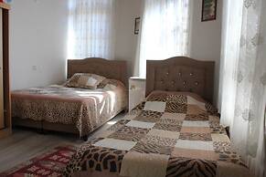 Urla Tarihi Han Otel