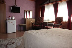 Urla Tarihi Han Otel