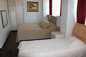 Urla Tarihi Han Otel