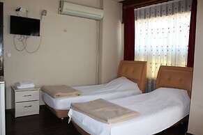 Urla Tarihi Han Otel