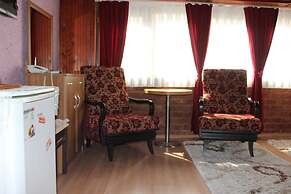 Urla Tarihi Han Otel