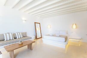 Seethrough Mykonos - Adults Only