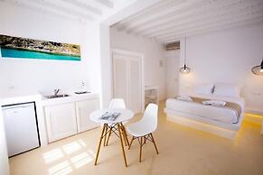 Seethrough Mykonos - Adults Only