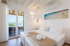 Seethrough Mykonos - Adults Only