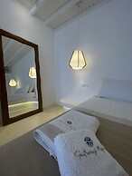 Seethrough Mykonos - Adults Only