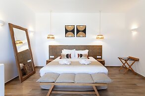 Seethrough Mykonos - Adults Only