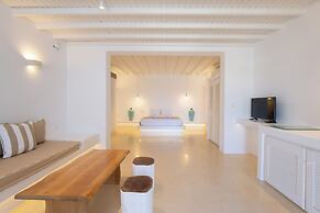 Seethrough Mykonos - Adults Only