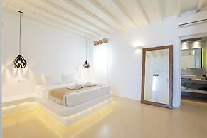 Seethrough Mykonos - Adults Only