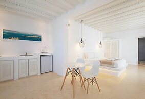 Seethrough Mykonos - Adults Only