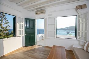Seethrough Mykonos - Adults Only