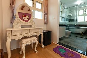 Honeysuckle Family Castle