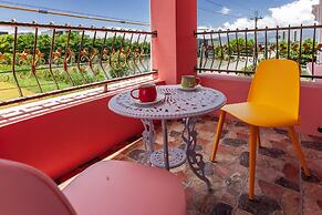 Honeysuckle Family Castle