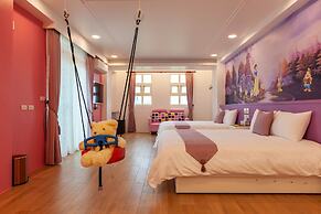 Honeysuckle Family Castle