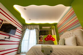 Honeysuckle Family Castle