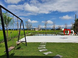 Honeysuckle Family Castle