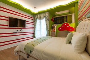 Honeysuckle Family Castle