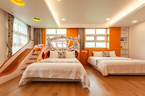 Honeysuckle Family Castle