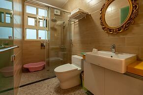 Honeysuckle Family Castle