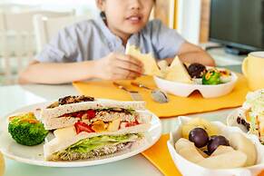 Honeysuckle Family Castle