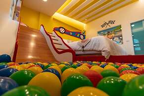 Honeysuckle Family Castle