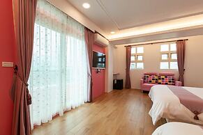 Honeysuckle Family Castle