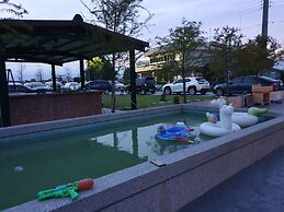 Honeysuckle Family Castle