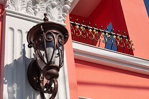 Honeysuckle Family Castle