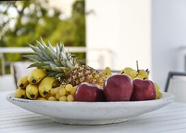 The coolest loft & terrace Varkiza SV