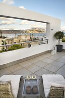 The coolest loft & terrace Varkiza SV