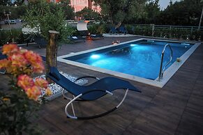 Villa Olive Garden Apartments