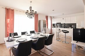 Villa Olive Garden Apartments