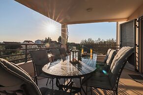 Villa Olive Garden Apartments